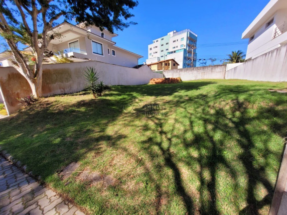 Terreno à Venda, 462 m² em Glória - Macaé