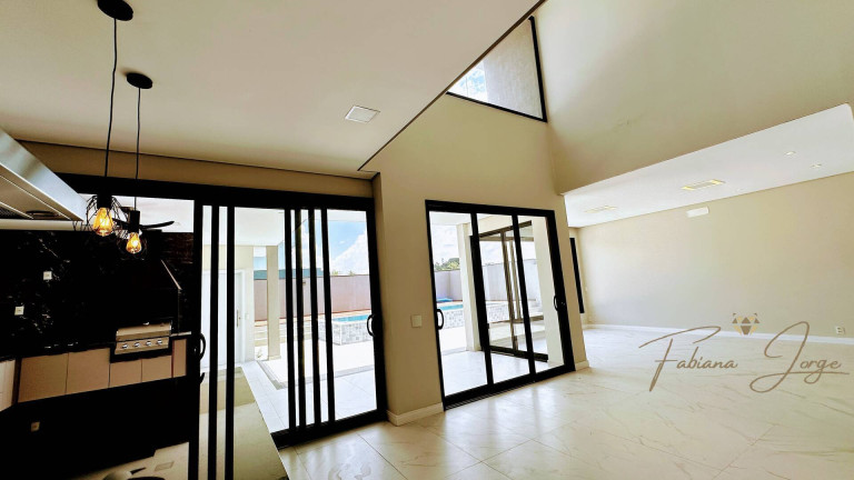 Imagem Casa com 5 Quartos à Venda, 353 m² em Jardim Portugal - Valinhos Imagem Casa com 5 Quartos à Venda, 353 m² em Jardim Portugal - Valinhos