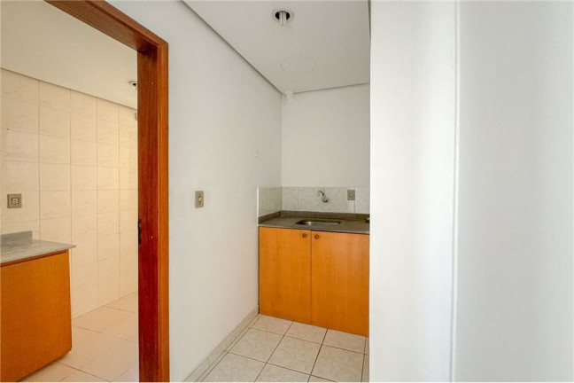 Imagem Imóvel Comercial à Venda, 43 m² em Moinhos De Vento - Porto Alegre Imagem Imóvel Comercial à Venda, 43 m² em Moinhos De Vento - Porto Alegre