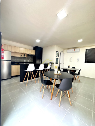 Imagem Imóvel com 2 Quartos à Venda, 50 m² em Costa E Silva - Joinville