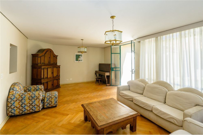 Imagem Casa com 5 Quartos à Venda,  em Jardim Das Bandeiras - São Paulo