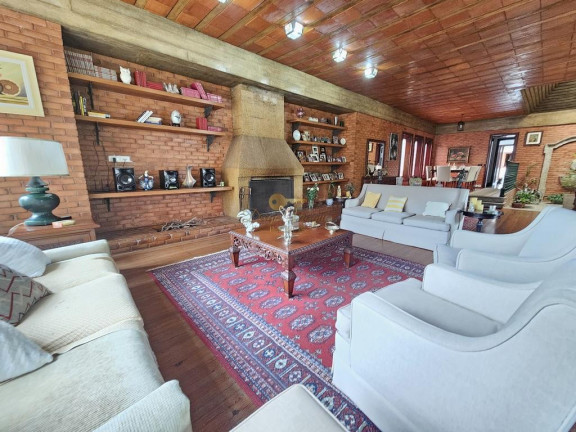 Imagem Casa com 4 Quartos à Venda, 329 m² em Alto - Teresópolis Imagem Casa com 4 Quartos à Venda, 329 m² em Alto - Teresópolis