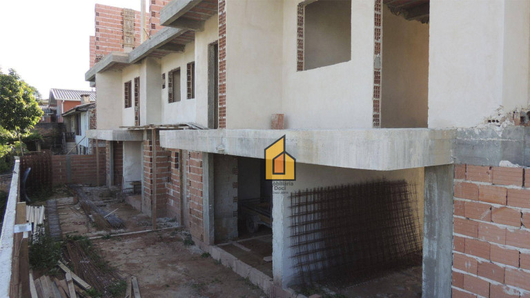 Imagem Sobrado com 3 Quartos à Venda, 190 m² em Centro - Araucária