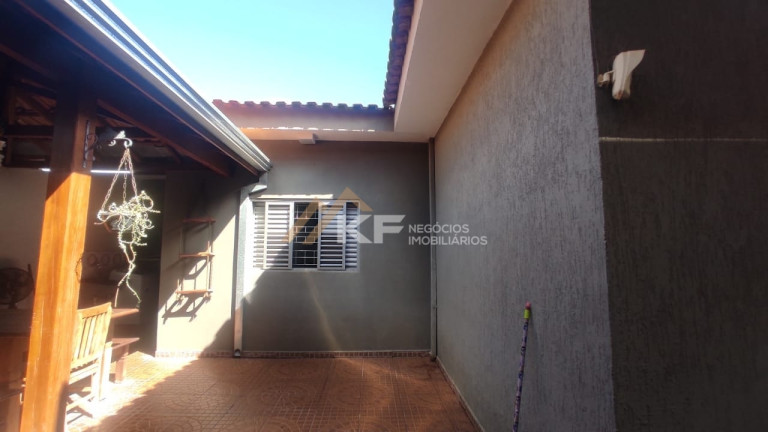 Imagem Casa com 3 Quartos à Venda, 230 m² em Planalto Verde - Ribeirão Preto