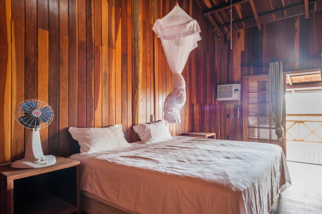 Imagem Casa com 8 Quartos à Venda ou Locação, 7 m² em Ponta Da Areia - Caravelas
