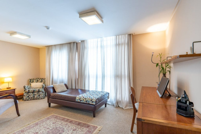 Sala Comercial à Venda, 42 m² em Jardim Paulista - São Paulo
