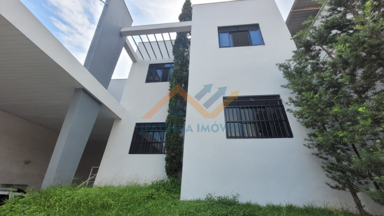 Imagem Casa com 3 Quartos à Venda, 150 m² em Veneza - Ipatinga