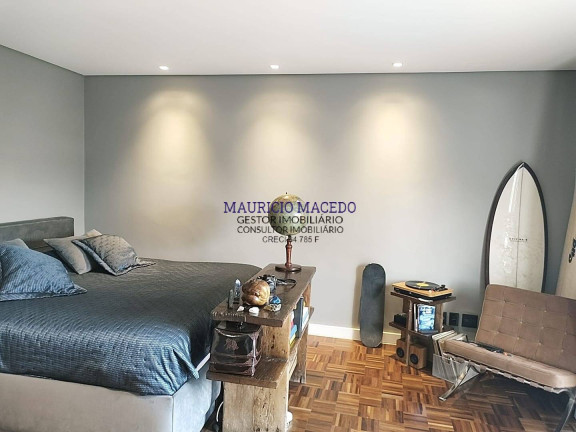 Imagem Casa com 4 Quartos à Venda, 1.054 m² em Alphaville - Santana De Parnaíba Imagem Casa com 4 Quartos à Venda, 1.054 m² em Alphaville - Santana De Parnaíba