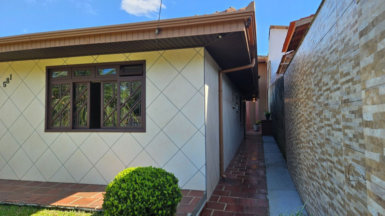 Imagem Casa com 6 Quartos à Venda, 309 m² em Porto Das Laranjeiras - Araucaria