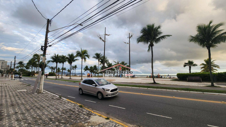 Imagem Kitnet com 1 Quarto à Venda, 39 m² em Vila Tupi - Praia Grande Imagem Kitnet com 1 Quarto à Venda, 39 m² em Vila Tupi - Praia Grande
