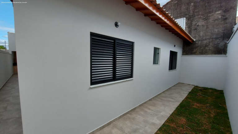 Imagem Casa com 3 Quartos à Venda, 130 m² em Balneário Oásis - Peruíbe Imagem Casa com 3 Quartos à Venda, 130 m² em Balneário Oásis - Peruíbe