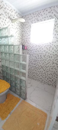 Imagem Casa com 6 Quartos à Venda, 400 m² em Vila Portal Das Flores - Caraguatatuba Imagem Casa com 6 Quartos à Venda, 400 m² em Vila Portal Das Flores - Caraguatatuba
