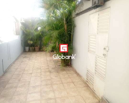 Imagem Sobrado com 4 Quartos à Venda, 150 m² em São Judas - Montes Claros Imagem Sobrado com 4 Quartos à Venda, 150 m² em São Judas - Montes Claros