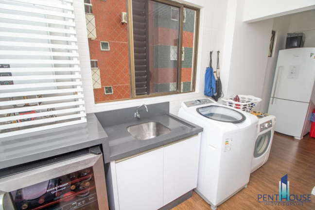 Imagem Apartamento com 3 Quartos à Venda, 175 m² em Centro - Balneário Camboriú Imagem Apartamento com 3 Quartos à Venda, 175 m² em Centro - Balneário Camboriú