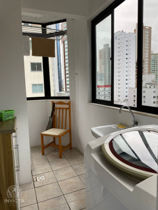 Imagem Apartamento com 3 Quartos à Venda, 100 m² em Centro - Balneário Camboriú Imagem Apartamento com 3 Quartos à Venda, 100 m² em Centro - Balneário Camboriú