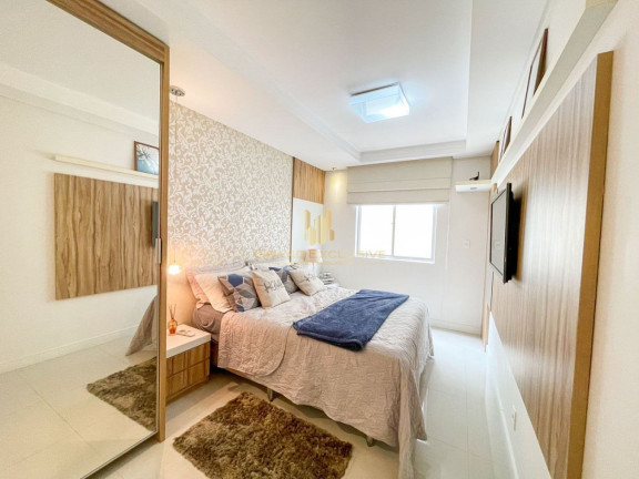Imagem Apartamento com 2 Quartos à Venda, 87 m² em Centro - Balneário Camboriú Imagem Apartamento com 2 Quartos à Venda, 87 m² em Centro - Balneário Camboriú