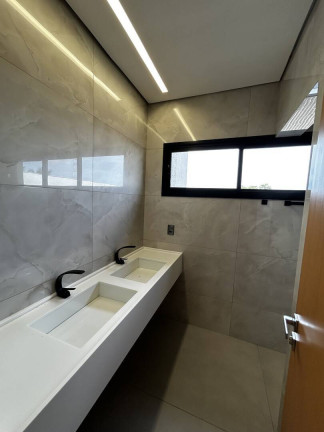Imagem Casa com 4 Quartos à Venda, 240 m² em Centro - Tangará Da Serra Imagem Casa com 4 Quartos à Venda, 240 m² em Centro - Tangará Da Serra