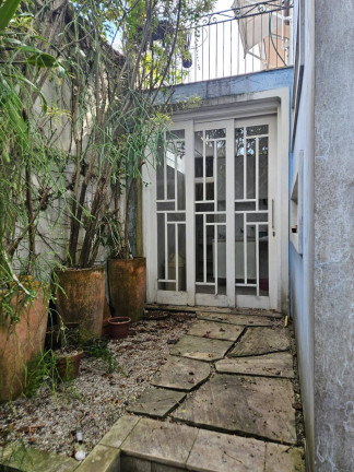Imagem Sobrado com 3 Quartos à Venda, 340 m² em Gonzaga - Santos Imagem Sobrado com 3 Quartos à Venda, 340 m² em Gonzaga - Santos
