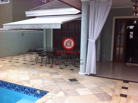 Imagem Casa com 4 Quartos à Venda, 328 m² em Loteamento Villa Branca - Jacareí Imagem Casa com 4 Quartos à Venda, 328 m² em Loteamento Villa Branca - Jacareí