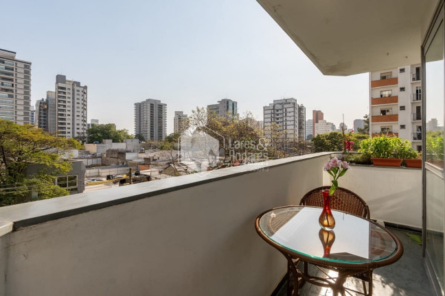 Imagem Imóvel com 5 Quartos à Venda, 288 m² em Indianópolis - São Paulo Imagem Imóvel com 5 Quartos à Venda, 288 m² em Indianópolis - São Paulo