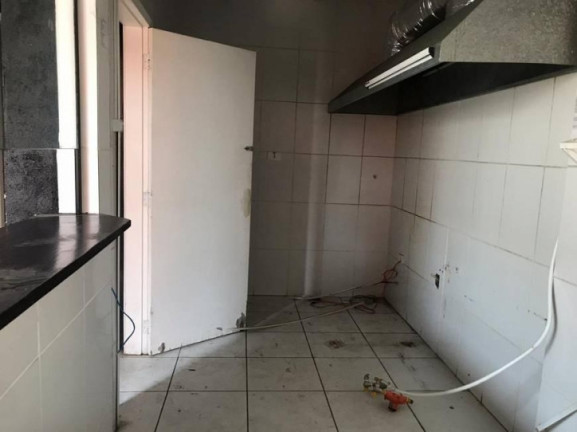 Imagem Casa com 1 Quarto à Venda, 250 m² em Socorro - São Paulo Imagem Casa com 1 Quarto à Venda, 250 m² em Socorro - São Paulo