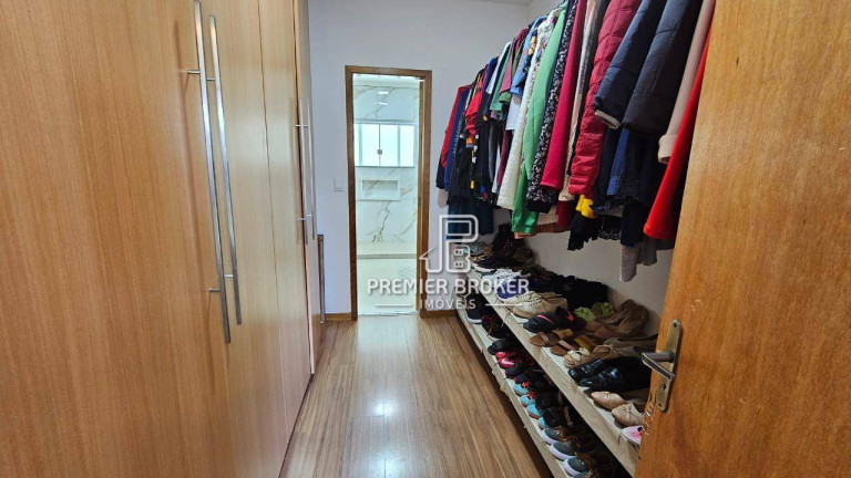 Imagem Casa com 3 Quartos à Venda, 180 m² em Albuquerque - Teresópolis Imagem Casa com 3 Quartos à Venda, 180 m² em Albuquerque - Teresópolis