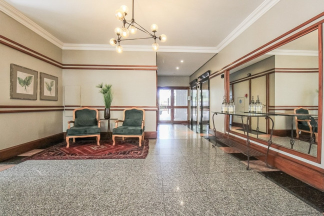 Imagem Imóvel com 2 Quartos à Venda, 170 m² em Moinhos De Vento - Porto Alegre