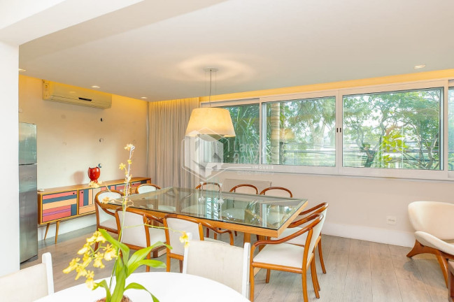 Imagem Apartamento com 2 Quartos à Venda, 126 m² em Jardim Europa - São Paulo Imagem Apartamento com 2 Quartos à Venda, 126 m² em Jardim Europa - São Paulo