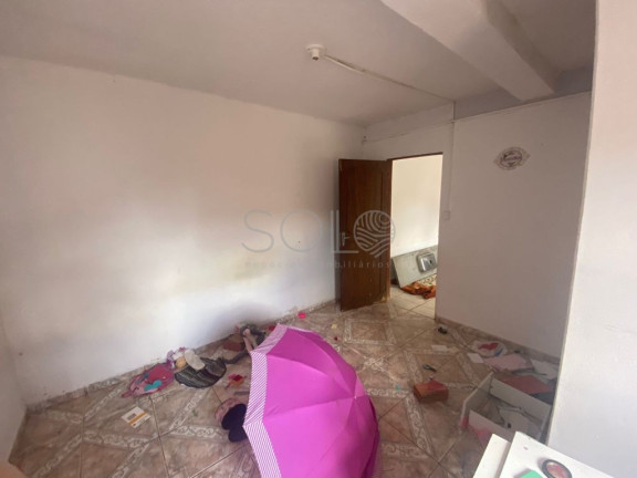 Imagem Casa com 2 Quartos à Venda, 250 m² em Jardim Roberto Selmi Dei - Araraquara Imagem Casa com 2 Quartos à Venda, 250 m² em Jardim Roberto Selmi Dei - Araraquara