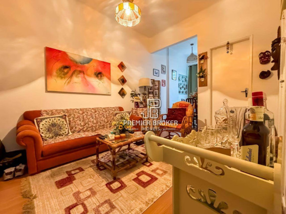 Imagem Apartamento com 1 Quarto à Venda, 28 m² em Várzea - Teresópolis