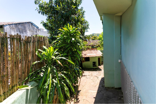 Imagem Casa com 4 Quartos à Venda, 300 m² em Chácara Das Pedras - Porto Alegre