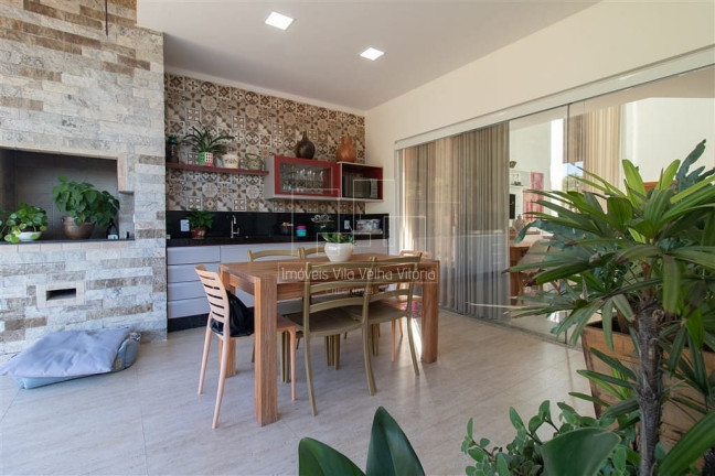 Imagem Casa com 4 Quartos à Venda, 380 m² em Interlagos - Vila Velha Imagem Casa com 4 Quartos à Venda, 380 m² em Interlagos - Vila Velha