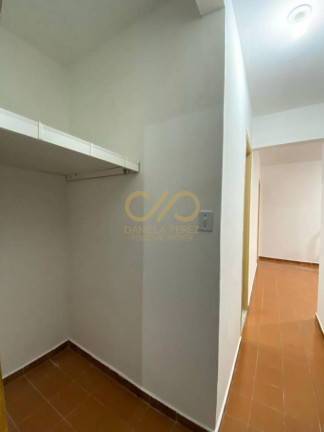 Imagem Kitnet à Venda, 37 m² em Boqueirão - Praia Grande Imagem Kitnet à Venda, 37 m² em Boqueirão - Praia Grande