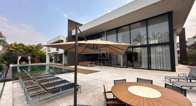 Imagem Casa com 5 Quartos à Venda ou Locação, 1.720 m² em Alphaville 0 - Barueri Imagem Casa com 5 Quartos à Venda ou Locação, 1.720 m² em Alphaville 0 - Barueri