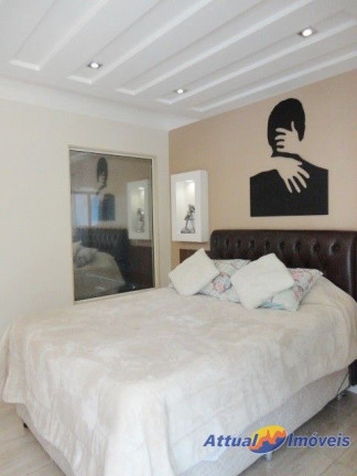 Imagem Casa com 4 Quartos à Venda, 225 m² em Quebra Frascos - Teresópolis