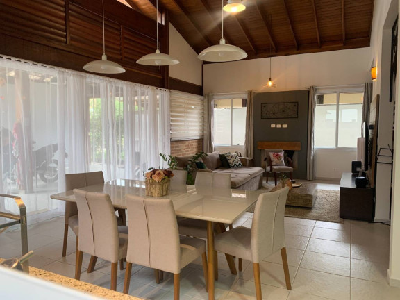 Casa com 4 Quartos à Venda, 315 m² em Horto Florestal - Ubatuba