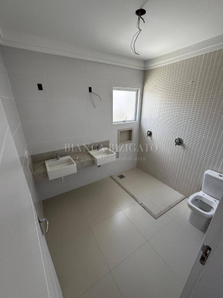 Casa com 3 Quartos à Venda, 98 m² em Pilarzinho - Curitiba