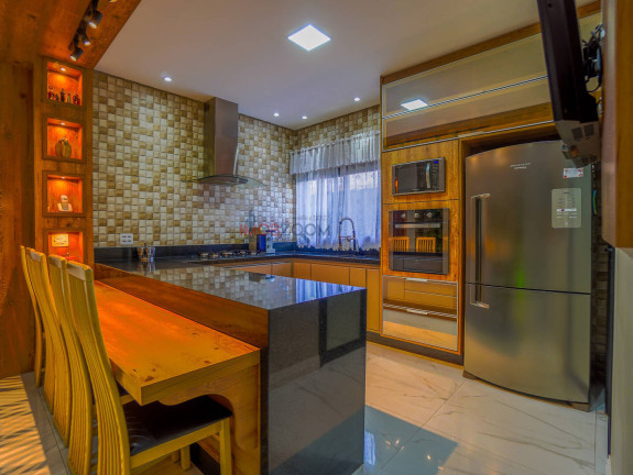 Imagem Casa com 3 Quartos à Venda, 291 m² em Itapetinga - Atibaia