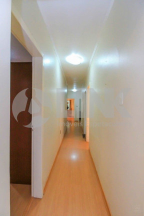 Imagem Casa com 3 Quartos à Venda, 180 m² em Passo Da Areia - Porto Alegre Imagem Casa com 3 Quartos à Venda, 180 m² em Passo Da Areia - Porto Alegre