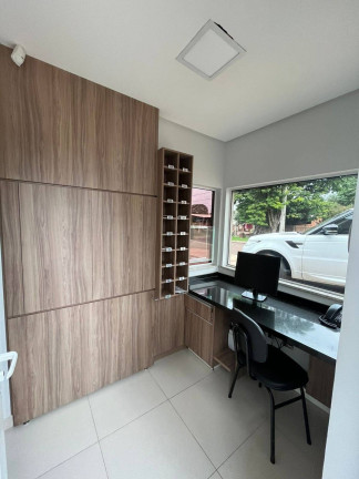 Imagem Sobrado com 3 Quartos à Venda, 187 m² em Pioneiros Catarinenses - Cascavel