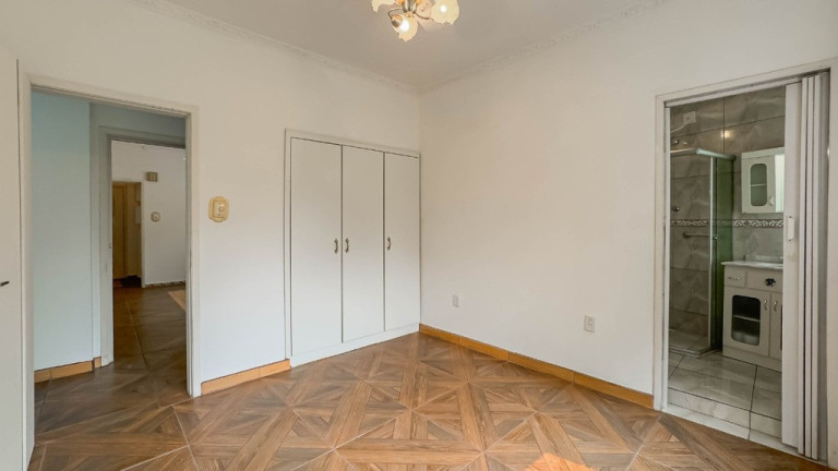 Imagem Apartamento com 3 Quartos à Venda, 101 m² em Cidade Baixa - Porto Alegre Imagem Apartamento com 3 Quartos à Venda, 101 m² em Cidade Baixa - Porto Alegre
