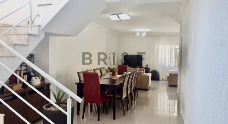 Imagem Casa com 4 Quartos à Venda, 329 m² em Granja Julieta - São Paulo
