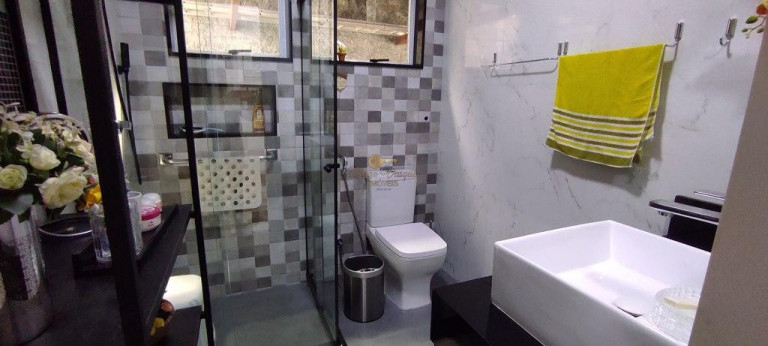 Imagem Casa com 5 Quartos à Venda, 1.400 m² em Golfe - Teresópolis Imagem Casa com 5 Quartos à Venda, 1.400 m² em Golfe - Teresópolis