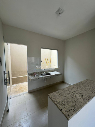 Casa com 2 Quartos à Venda, 100 m² em Novo Jaraguá - Montes Claros