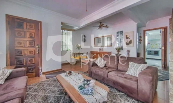 Imagem Casa com 3 Quartos à Venda, 220 m² em Tatuapé - São Paulo Imagem Casa com 3 Quartos à Venda, 220 m² em Tatuapé - São Paulo