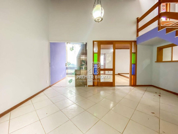 Imagem Casa com 3 Quartos à Venda, 127 m² em Iucas - Teresópolis Imagem Casa com 3 Quartos à Venda, 127 m² em Iucas - Teresópolis