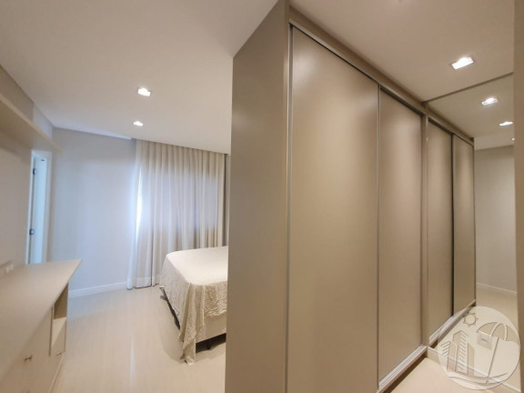 Imagem Apartamento com 3 Quartos à Venda, 136 m² em Centro - Balneário Camboriú