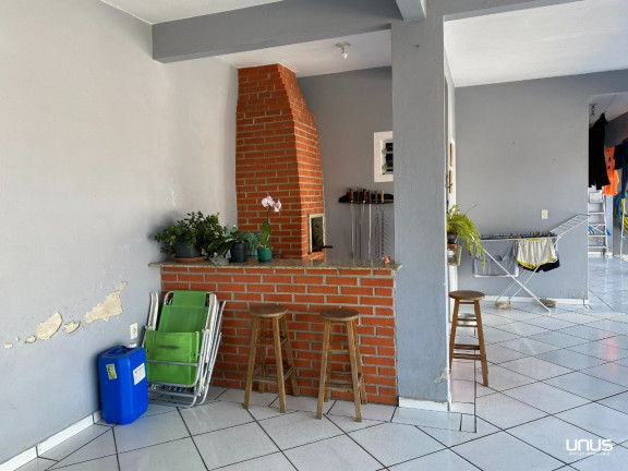 Imagem Casa com 4 Quartos à Venda, 575 m² em Centro - São José Imagem Casa com 4 Quartos à Venda, 575 m² em Centro - São José