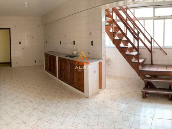Imagem Cobertura com 3 Quartos à Venda, 205 m²