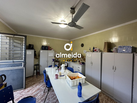 Casa com 8 Quartos à Venda, 343 m² em Nossa Senhora Medianeira - Santa Maria